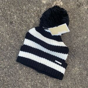 NWT Michael Kors Chunky Knit Black White Striped Winter Cozy Hat